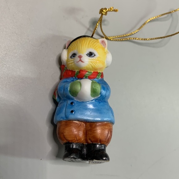 Kitty Cucumber Schmid The Snowball Fight Ornament Collection. 1989 Vintage boxed - Picture 2 of 16